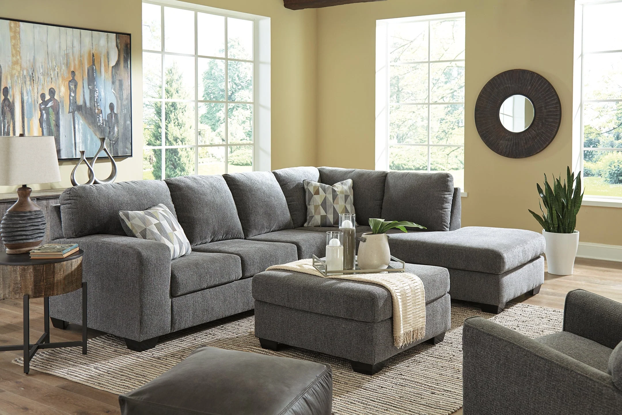 Dalhart 2-Piece Sectional with Recliner - Image 4