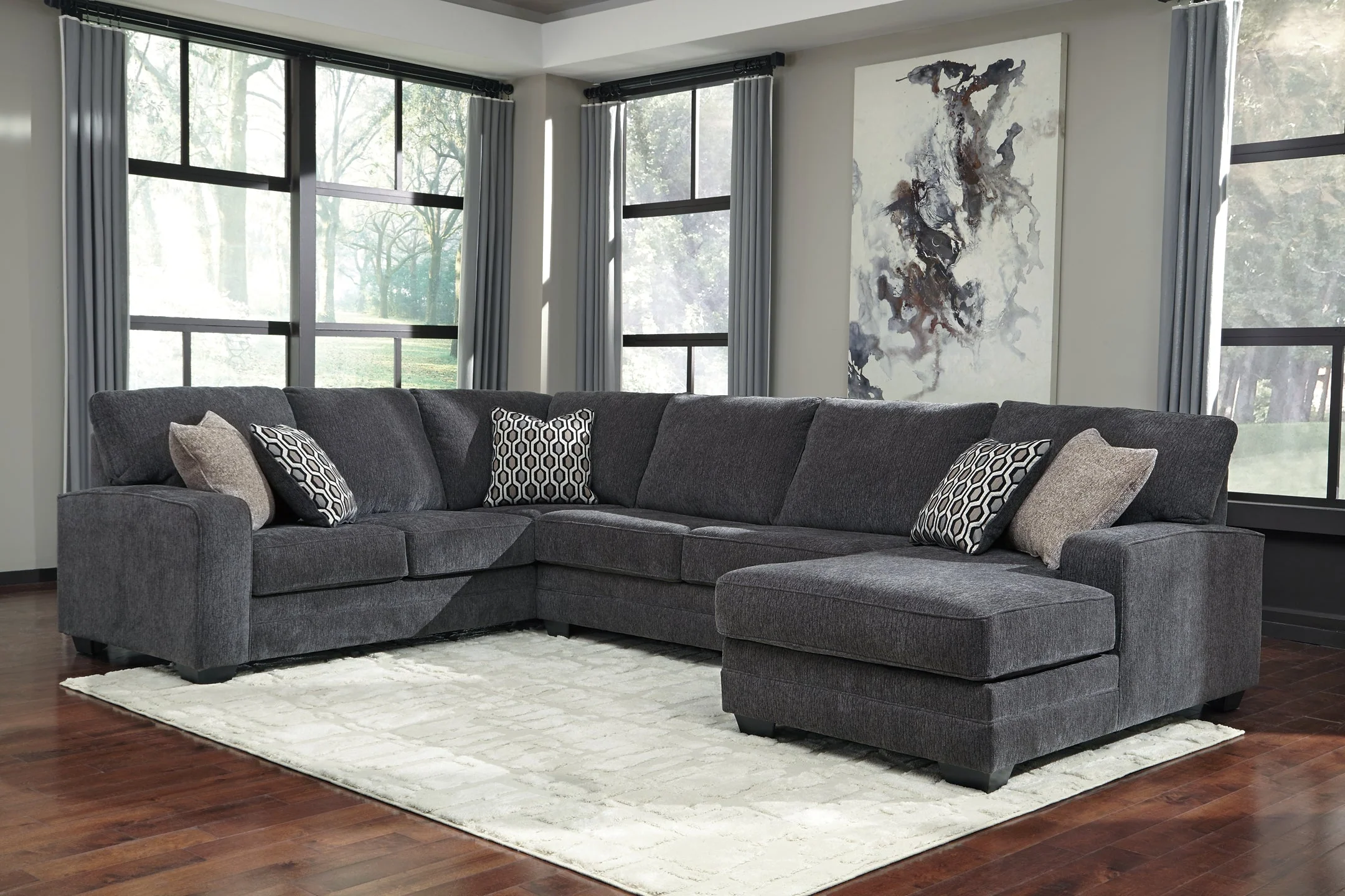 Tracling 3-Piece Sectional with Ottoman - Image 5