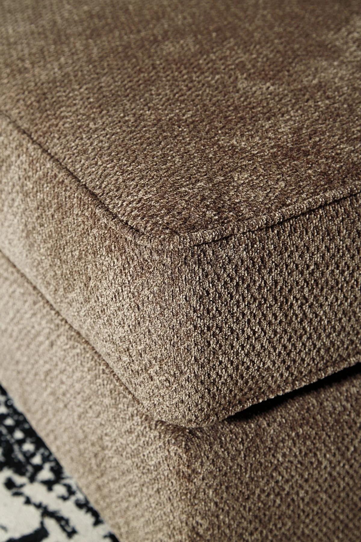 Graftin 3-Piece Sectional with Ottoman - Image 6