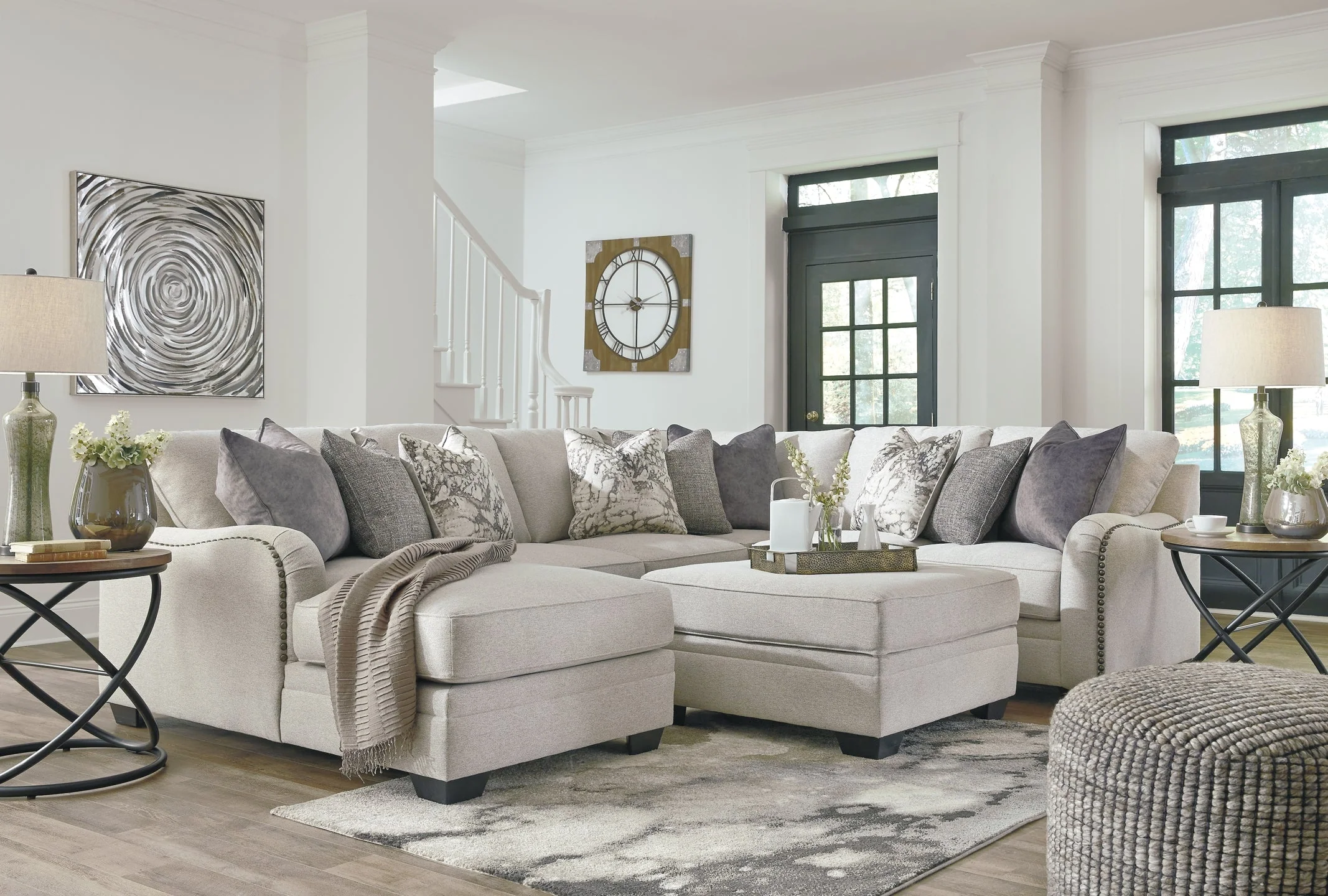 Dellara 4-Piece Sectional with Ottoman - Image 4