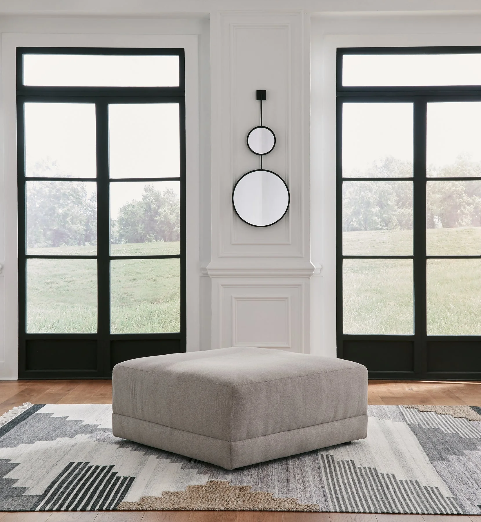 Katany 5-Piece Sectional with Ottoman - Image 5