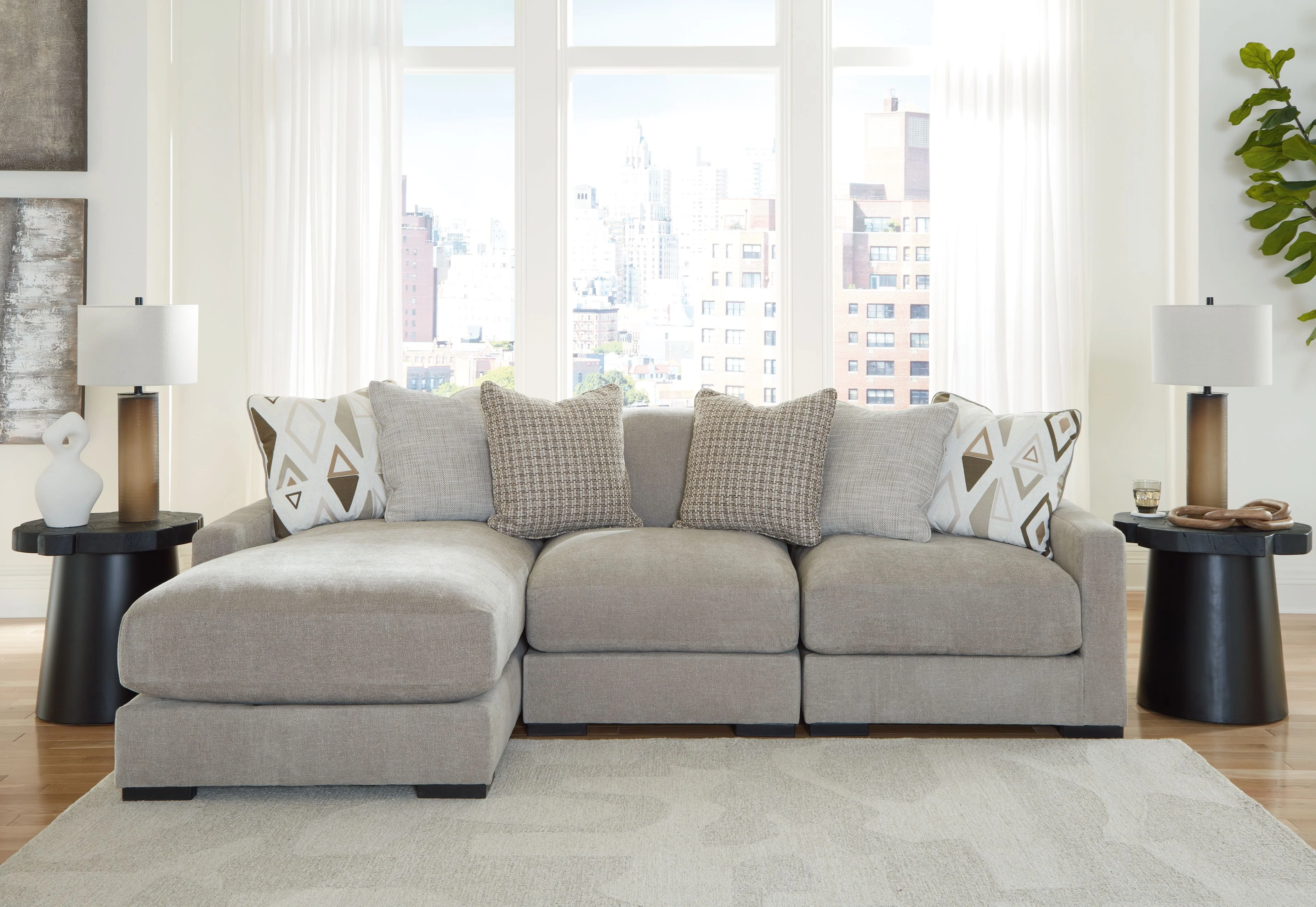 Aslan Court - Sectional - Image 20