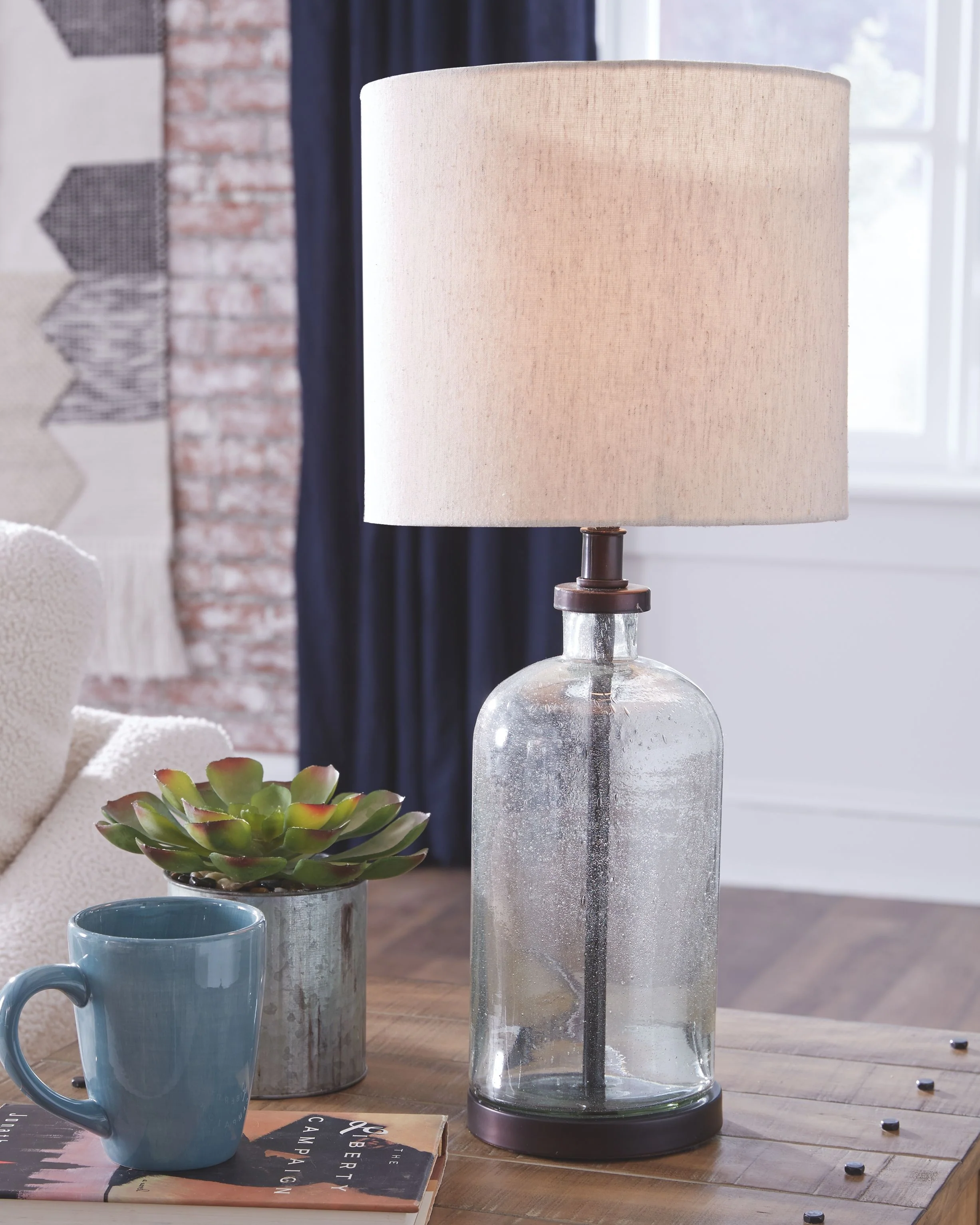 Bandile - Glass Table Lamp - Clear / Bronze Finish - Image 3