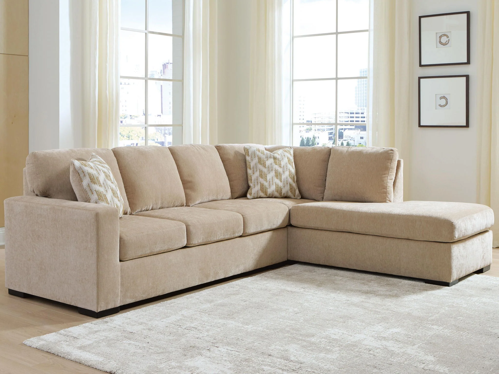 Bridgepoint - Sectional - Image 4