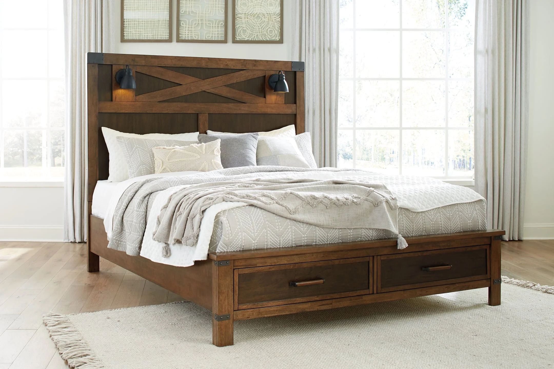 Wyattfield California King Panel Bed with Mirrored Dresser and Chest - Image 4