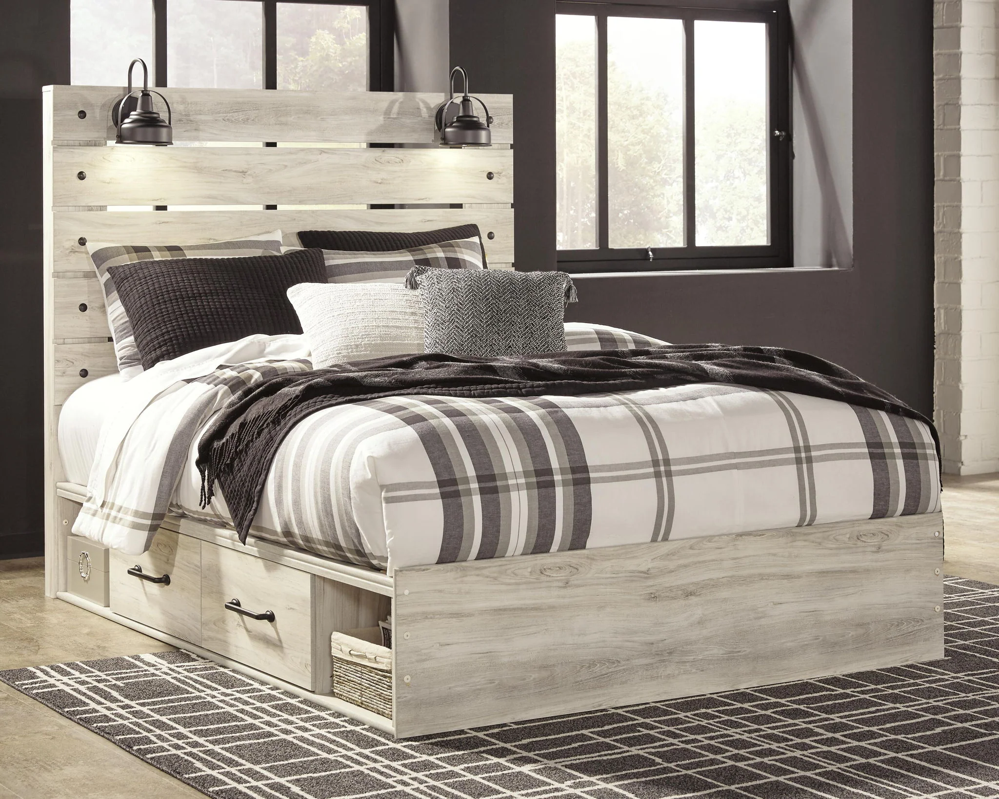 Cambeck - Panel Bed - Image 58