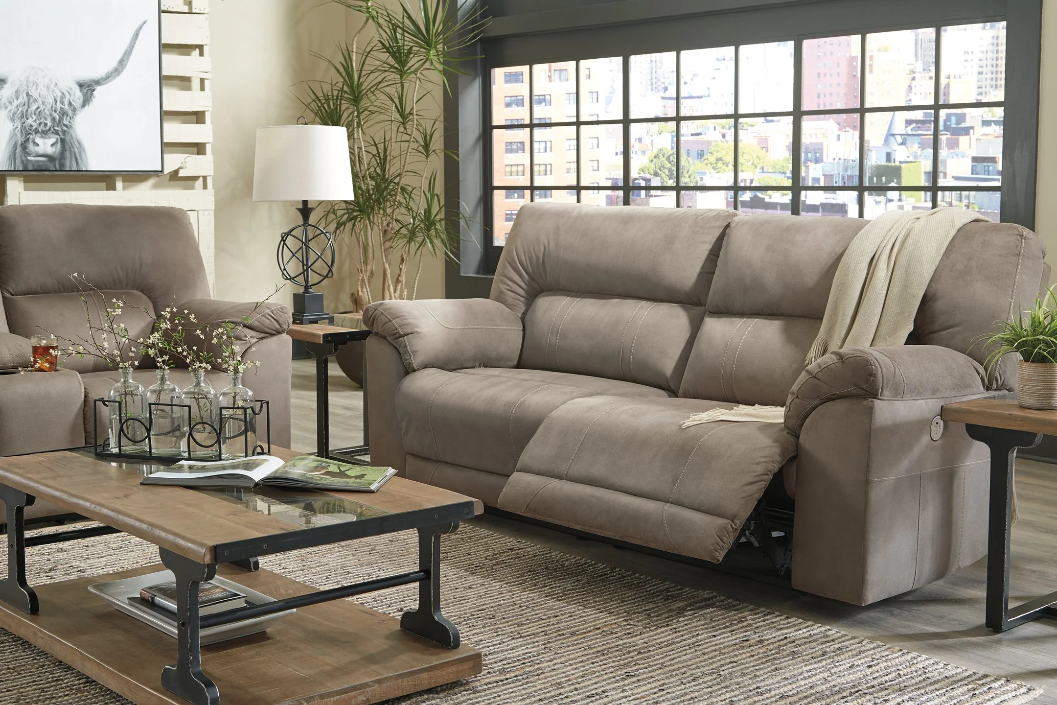 Cavalcade 2 Seat Reclining Power Sofa - Image 5