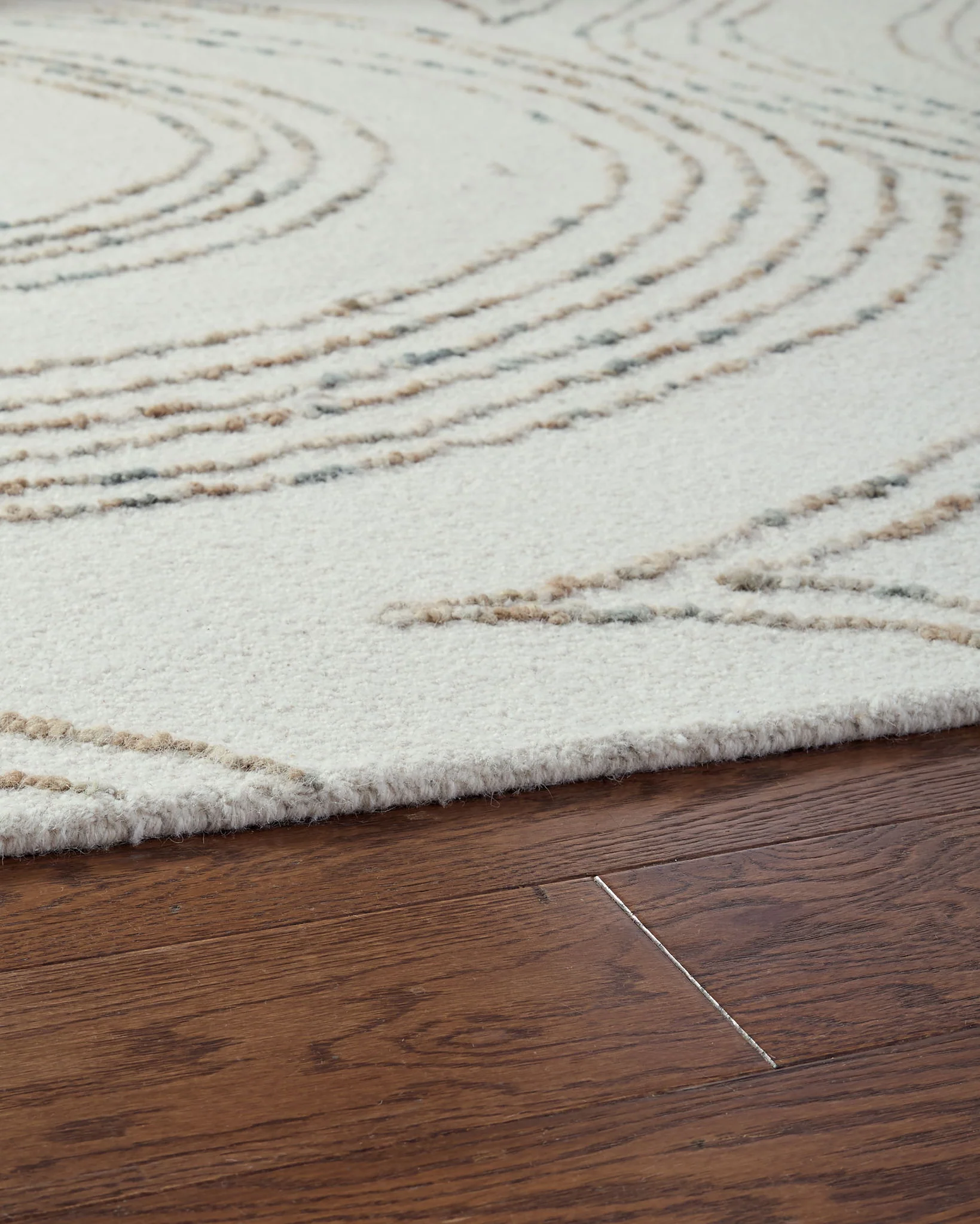 Deenbury - Rug - Image 5