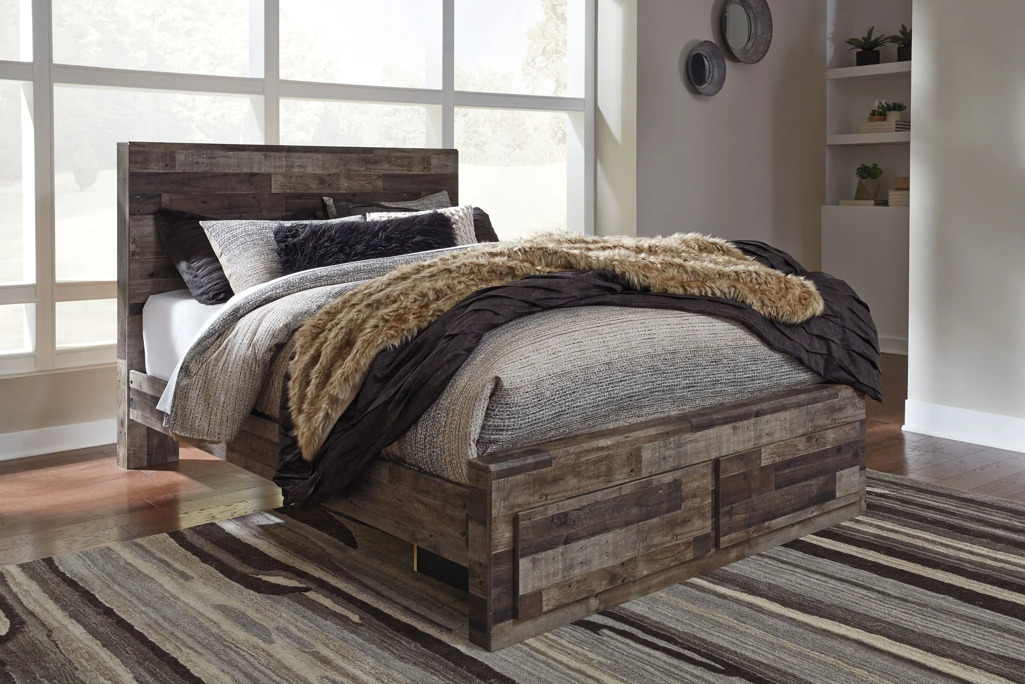 Derekson - Panel Bed - Image 35