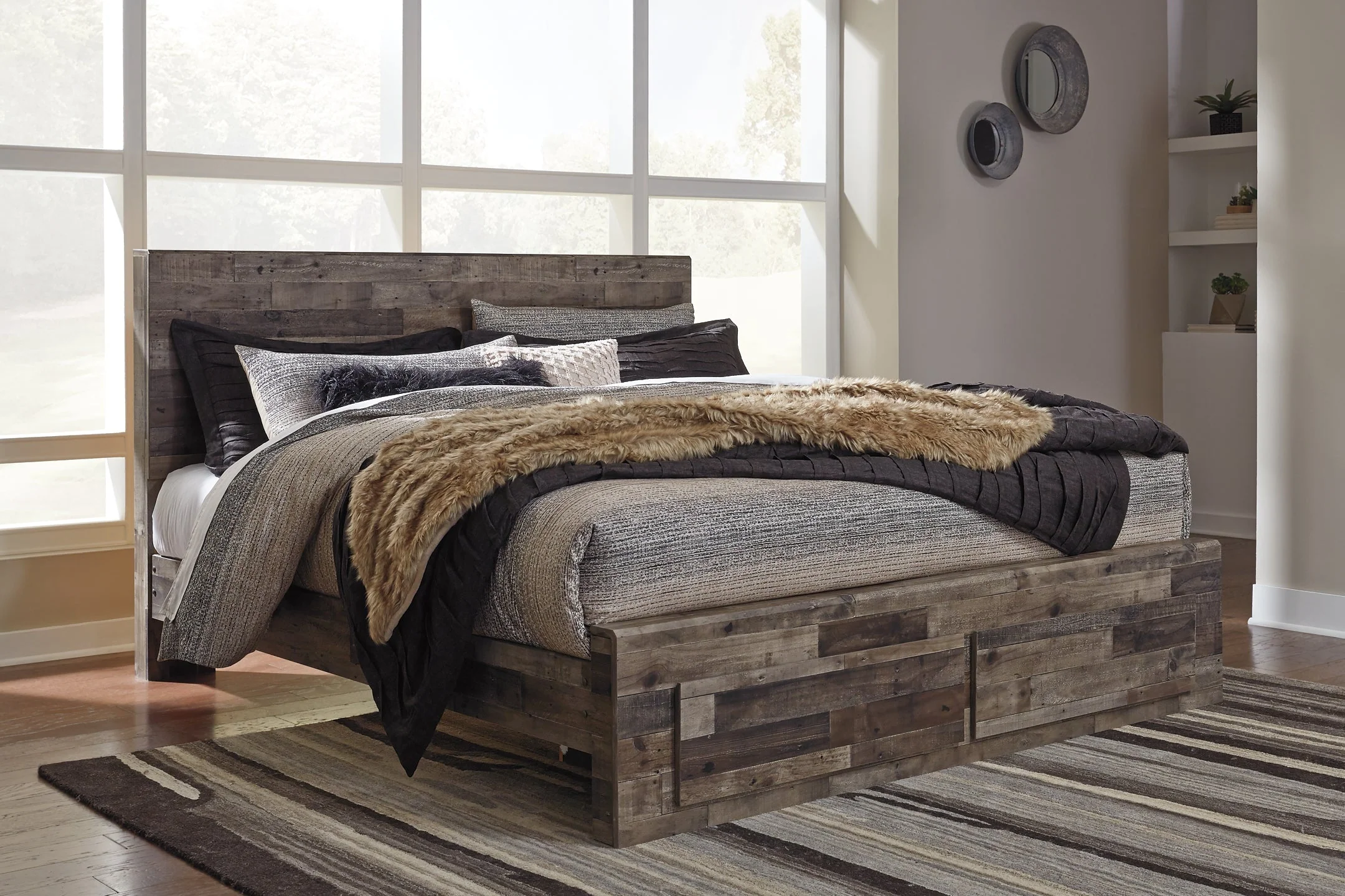 Derekson Queen Panel Bed with 2 Storage Drawers - Image 3