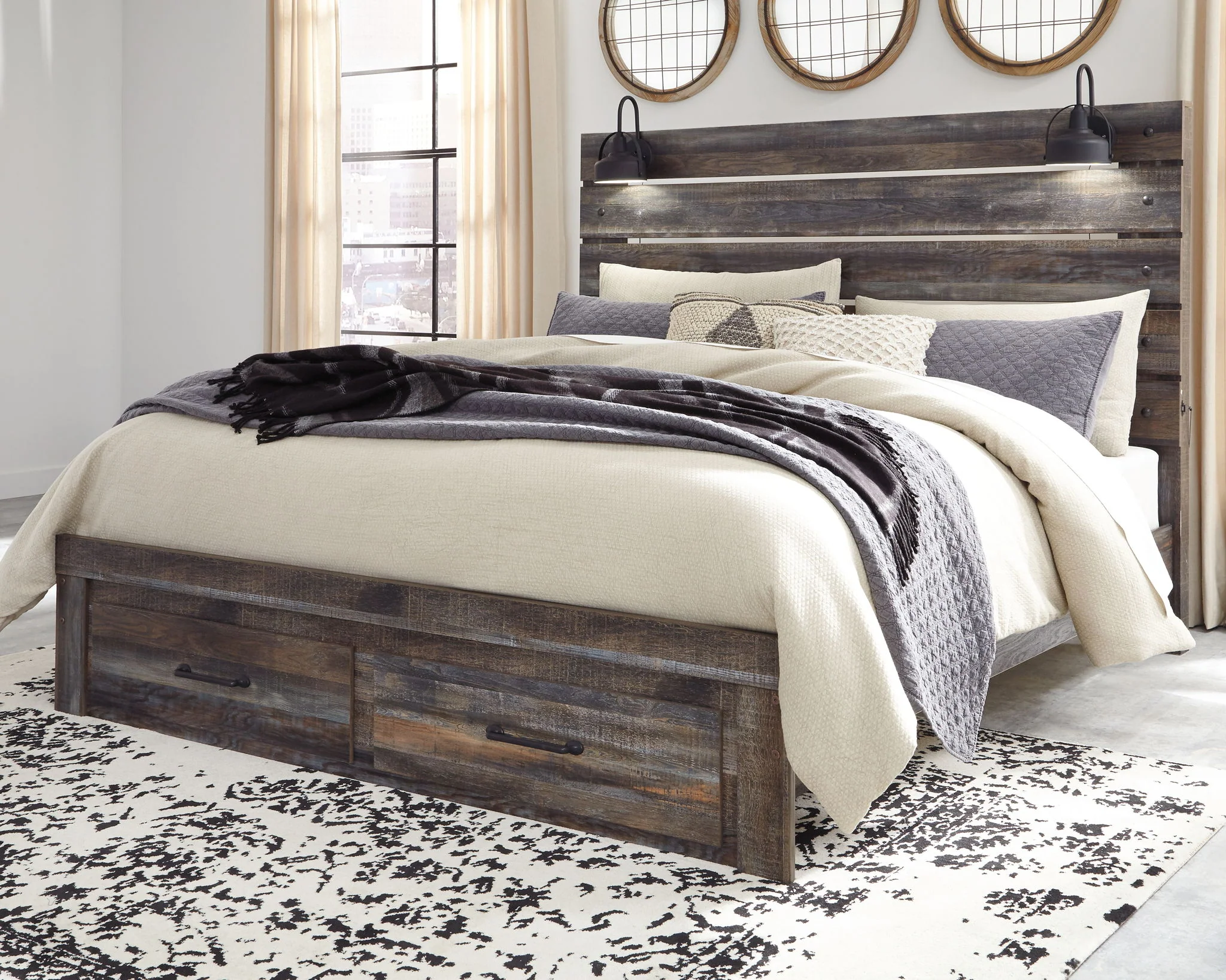 Drystan - Panel Bed - Image 17