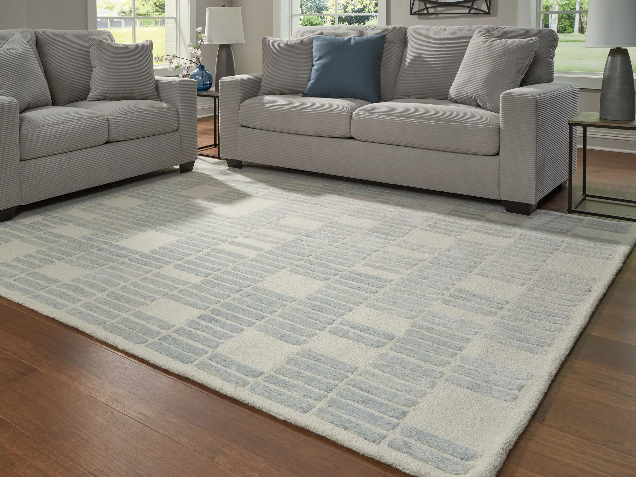 Dylanton - Rug - Image 6