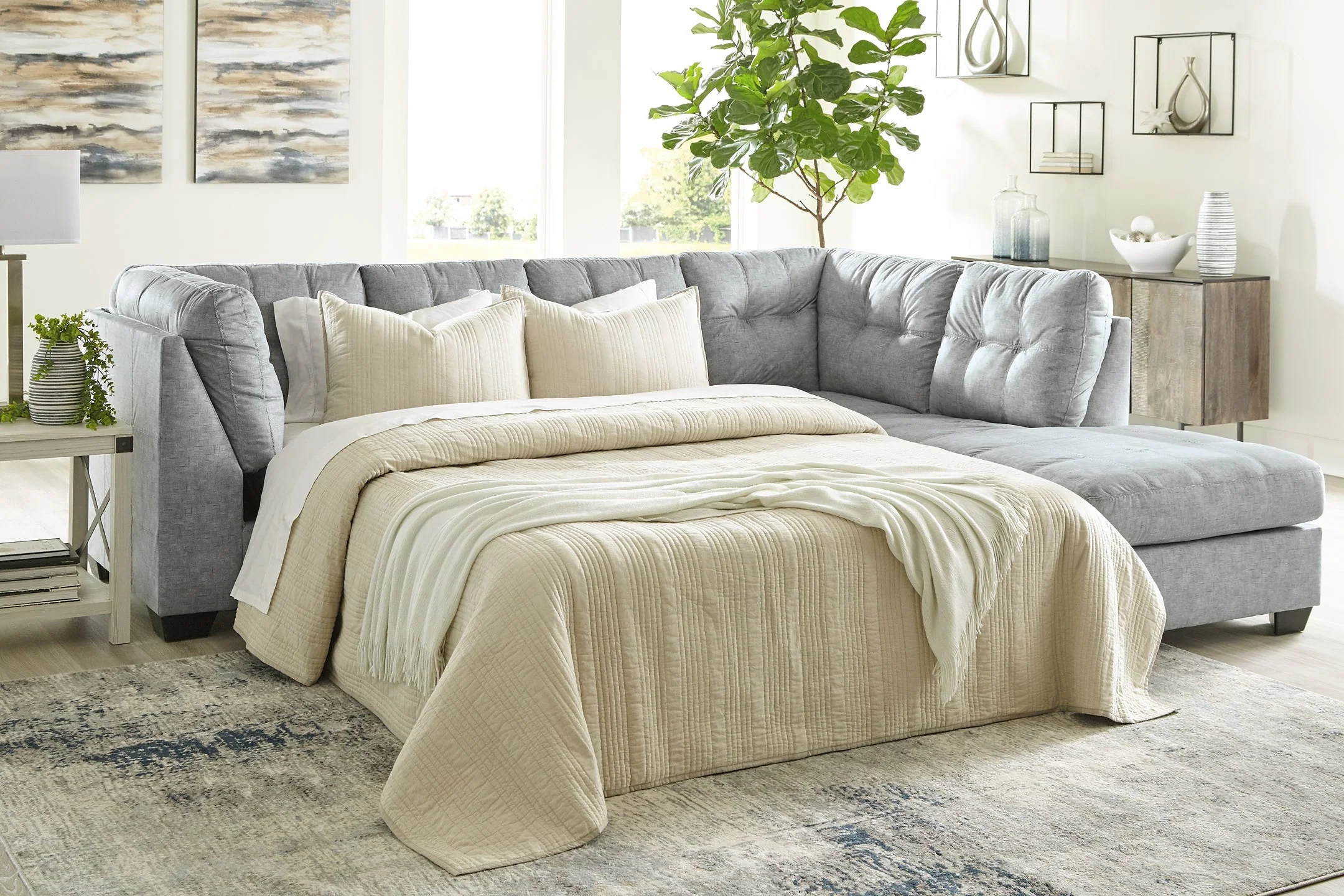 Falkirk 2-Piece Sectional with Chaise and Sleeper