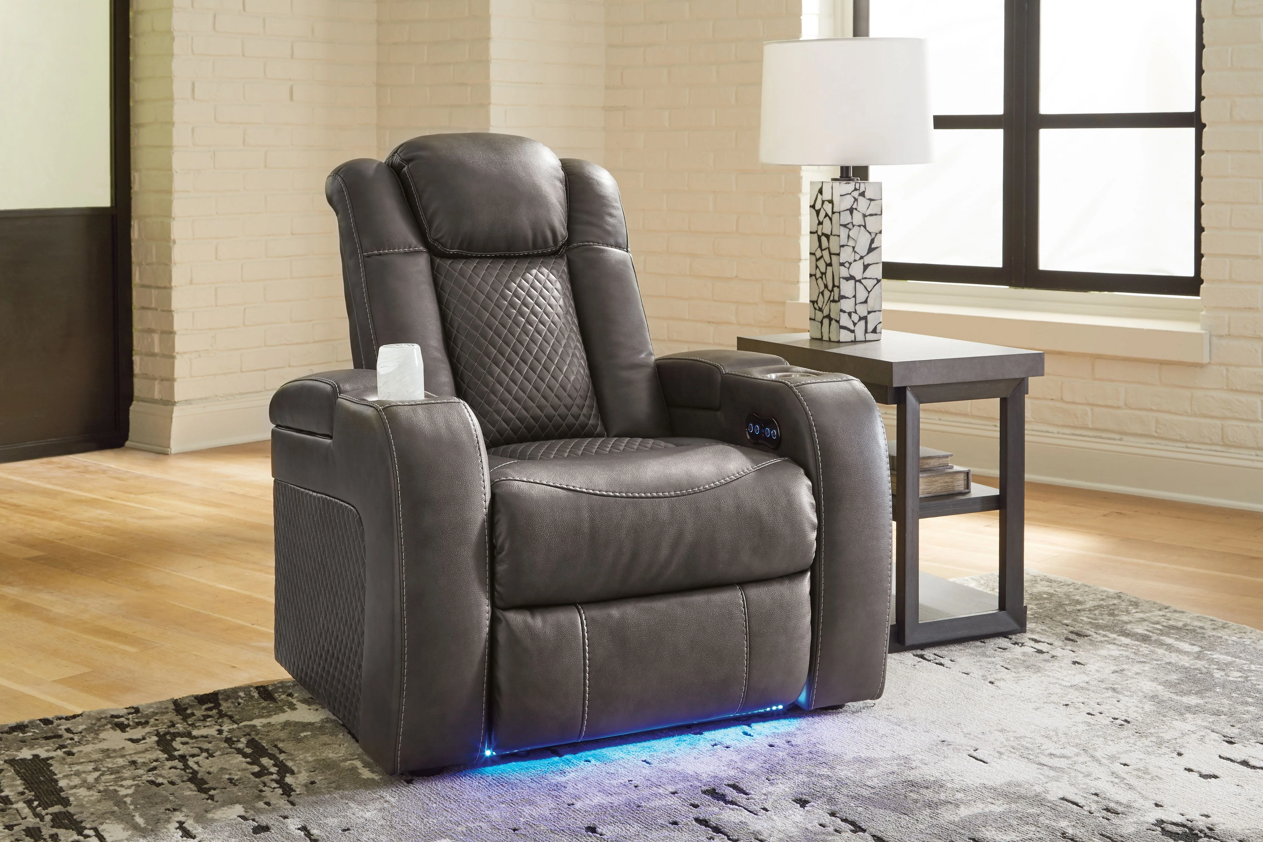 Fyne-dyme - Power Recliner/Adj Headrest - Image 6
