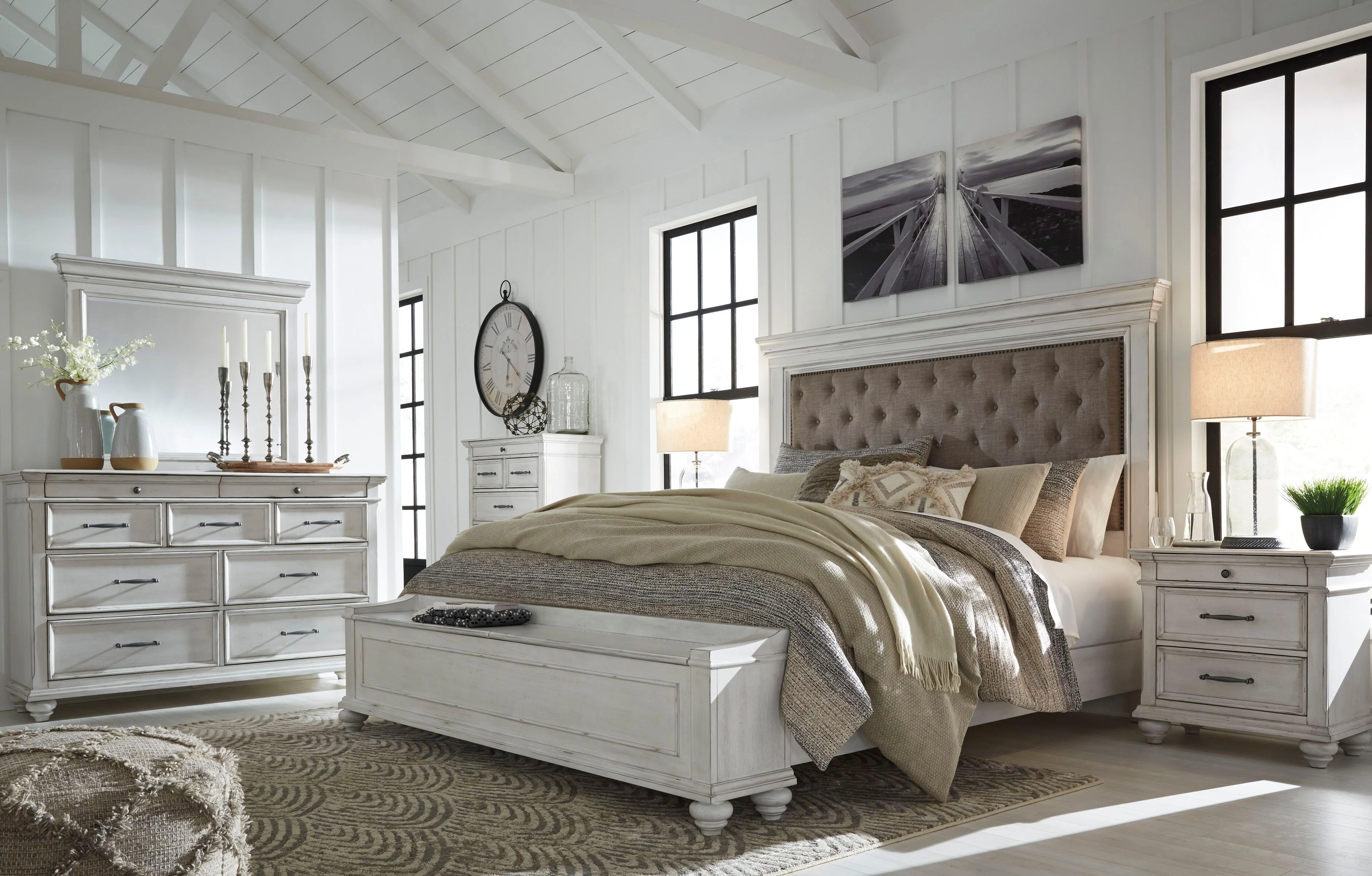 Kanwyn - Upholstered Panel Bed - Image 8