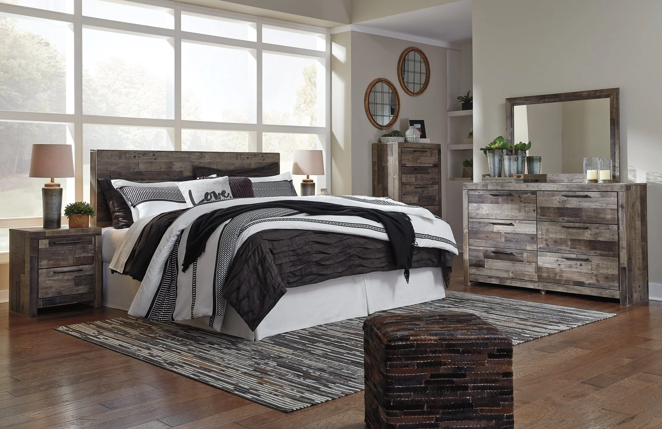 Derekson King Panel Headboard with Mirrored Dresser, Chest and 2 Nightstands - Image 3