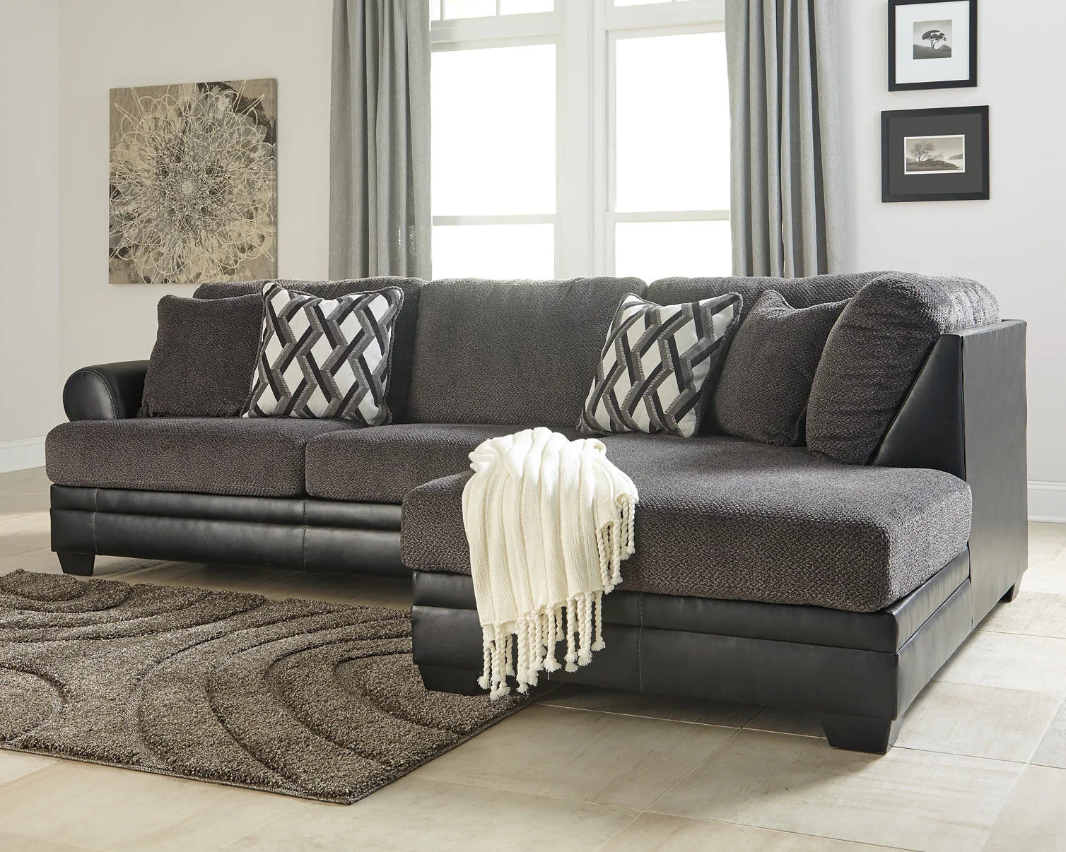 Kumasi 2-Piece Sectional with Chaise