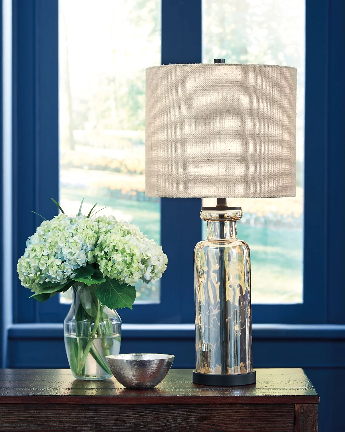Laurentia - Glass Table Lamp - Champagne - Image 4