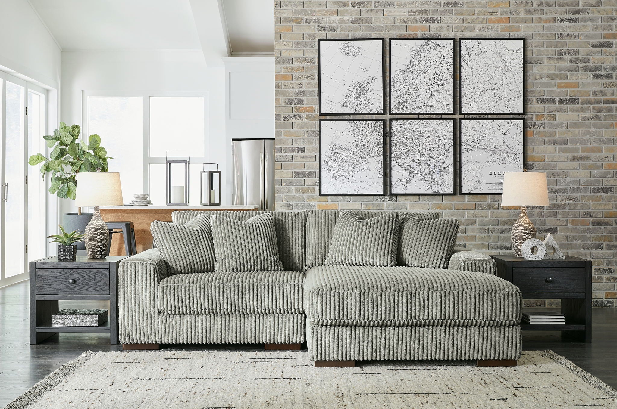 Lindyn - Sectional - Image 47