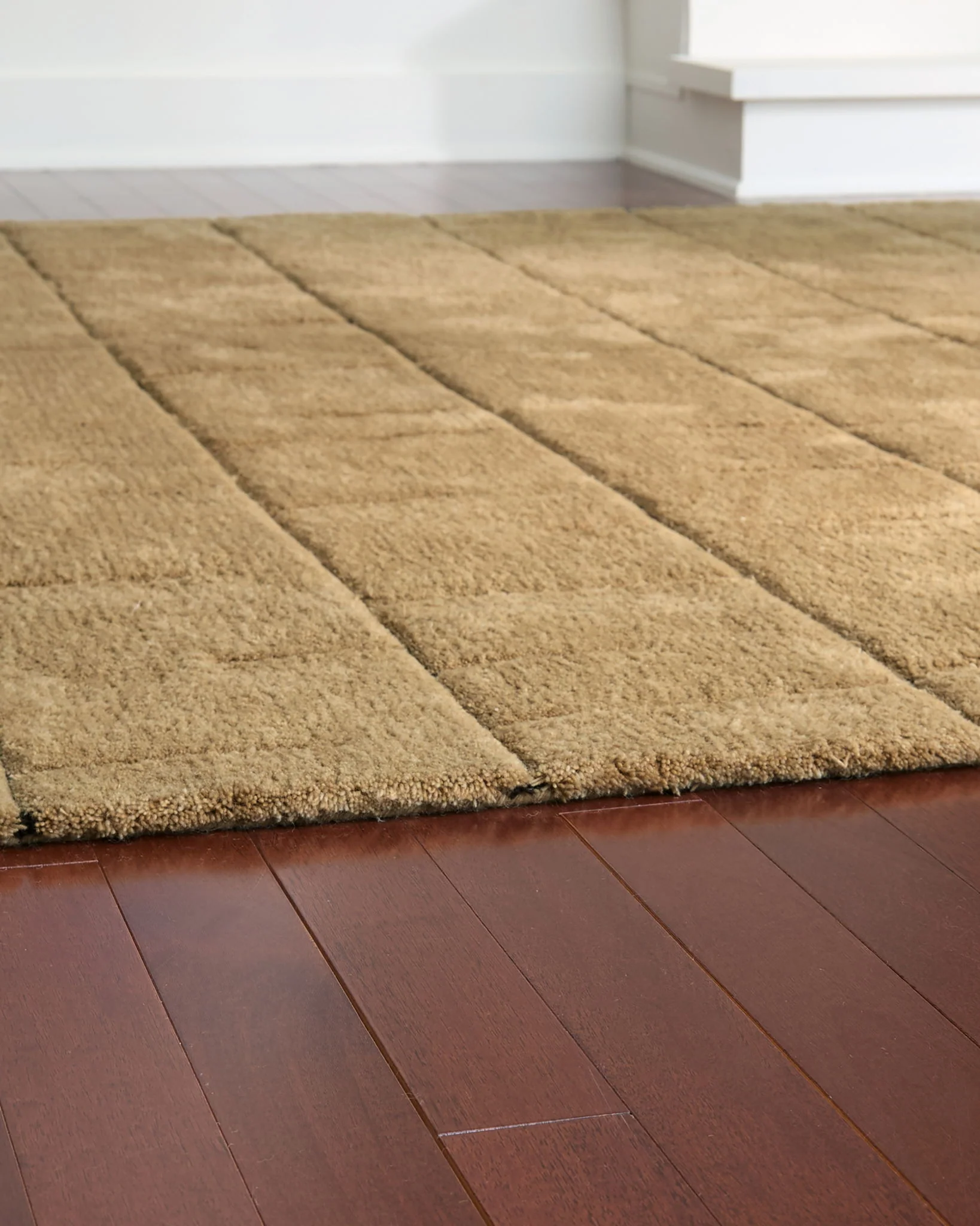 Luzmont - Rug - Image 5