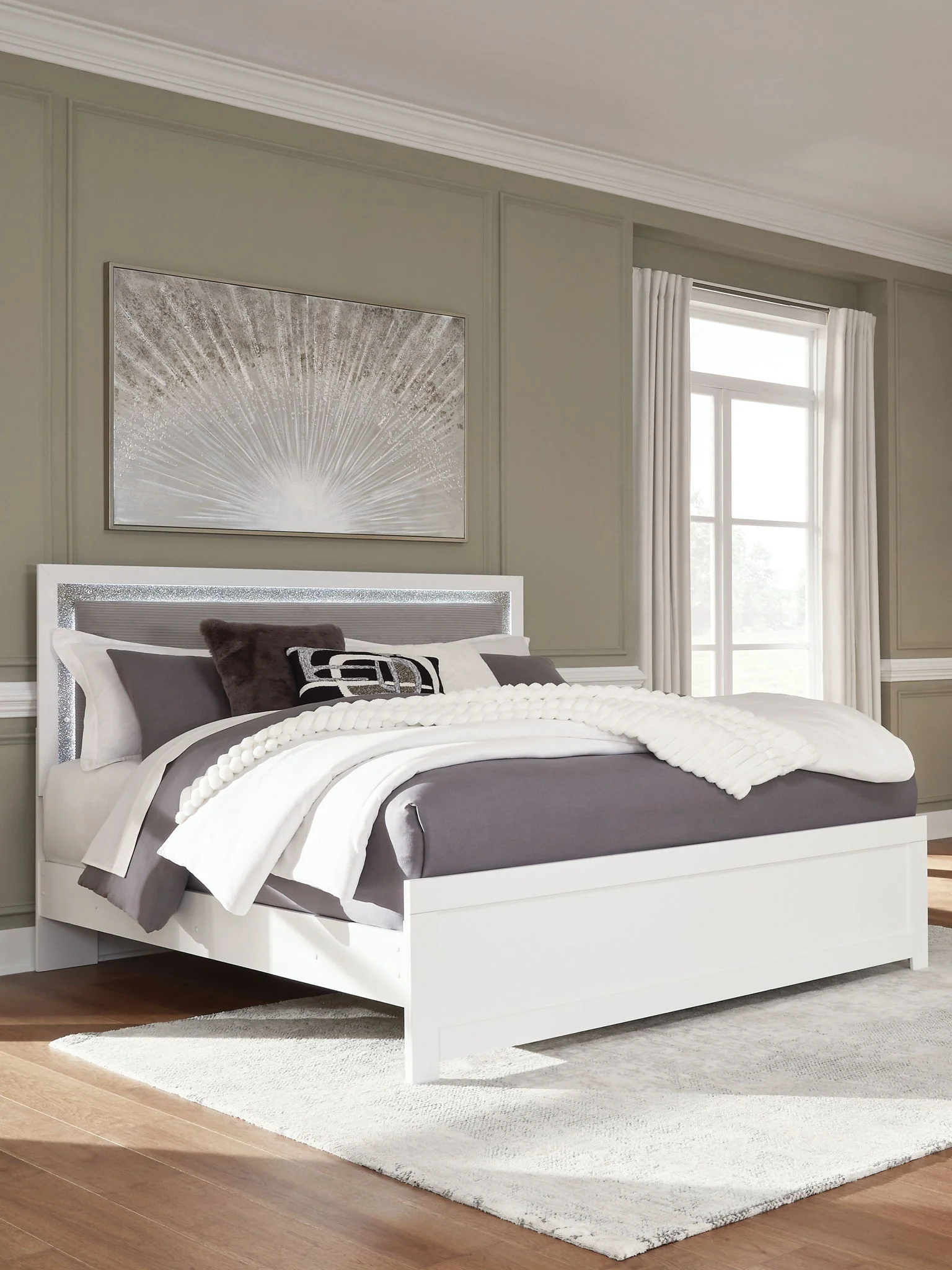 Maeling - Upholstered Panel Bed - Image 16