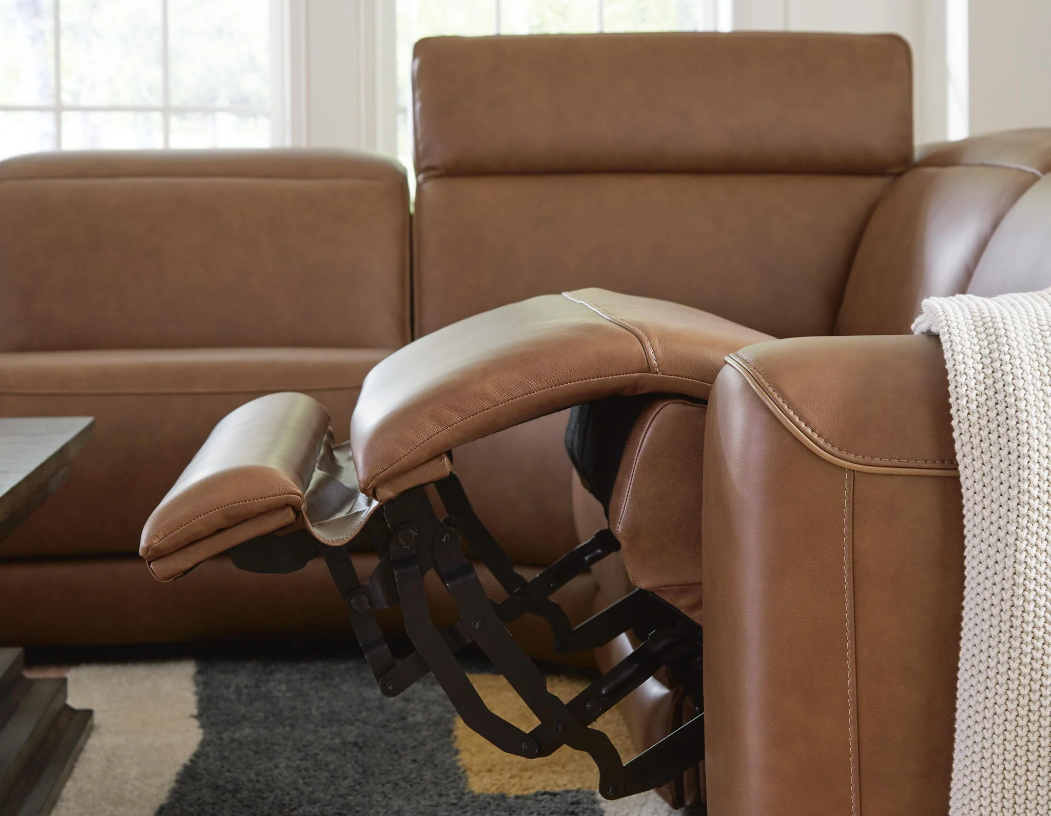 Magic Man - Reclining Sectional - Image 14