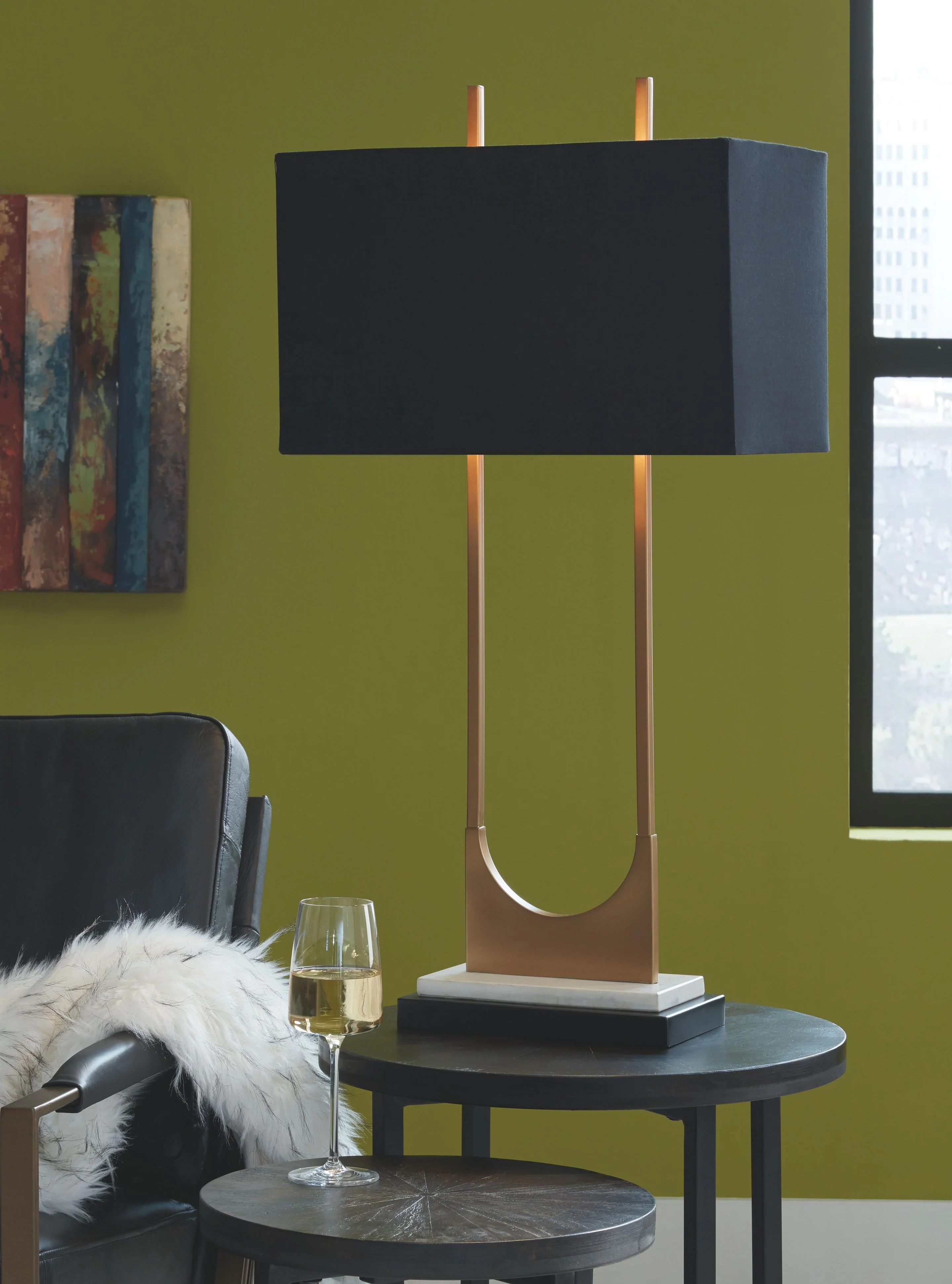 Malana - Metal Table Lamp - Brass Finish - Image 2