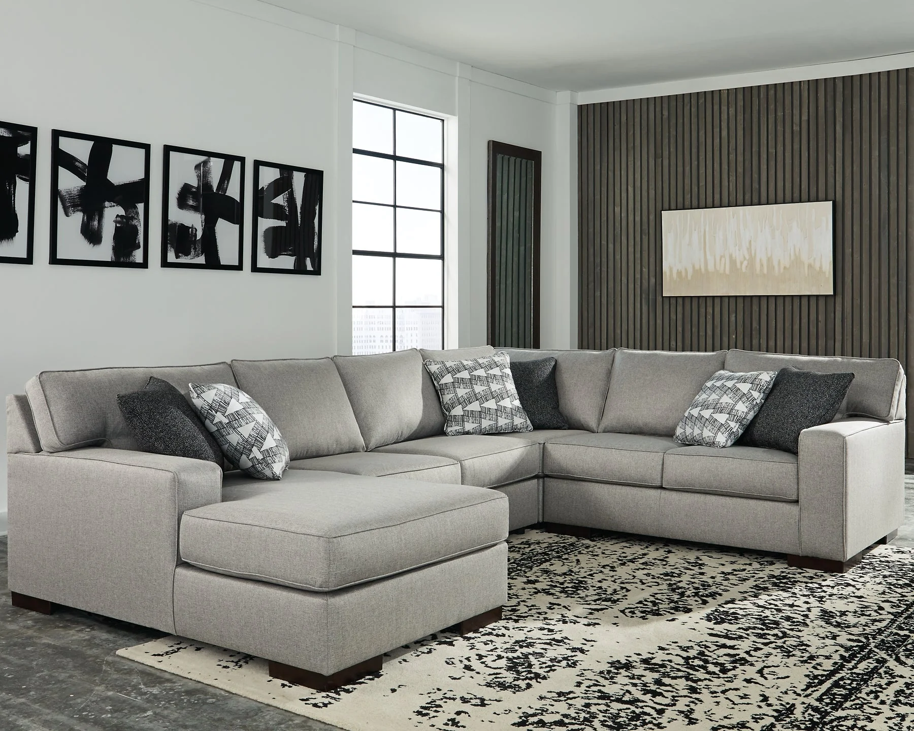 Marsing Nuvella 4-Piece Sectional with Chaise
