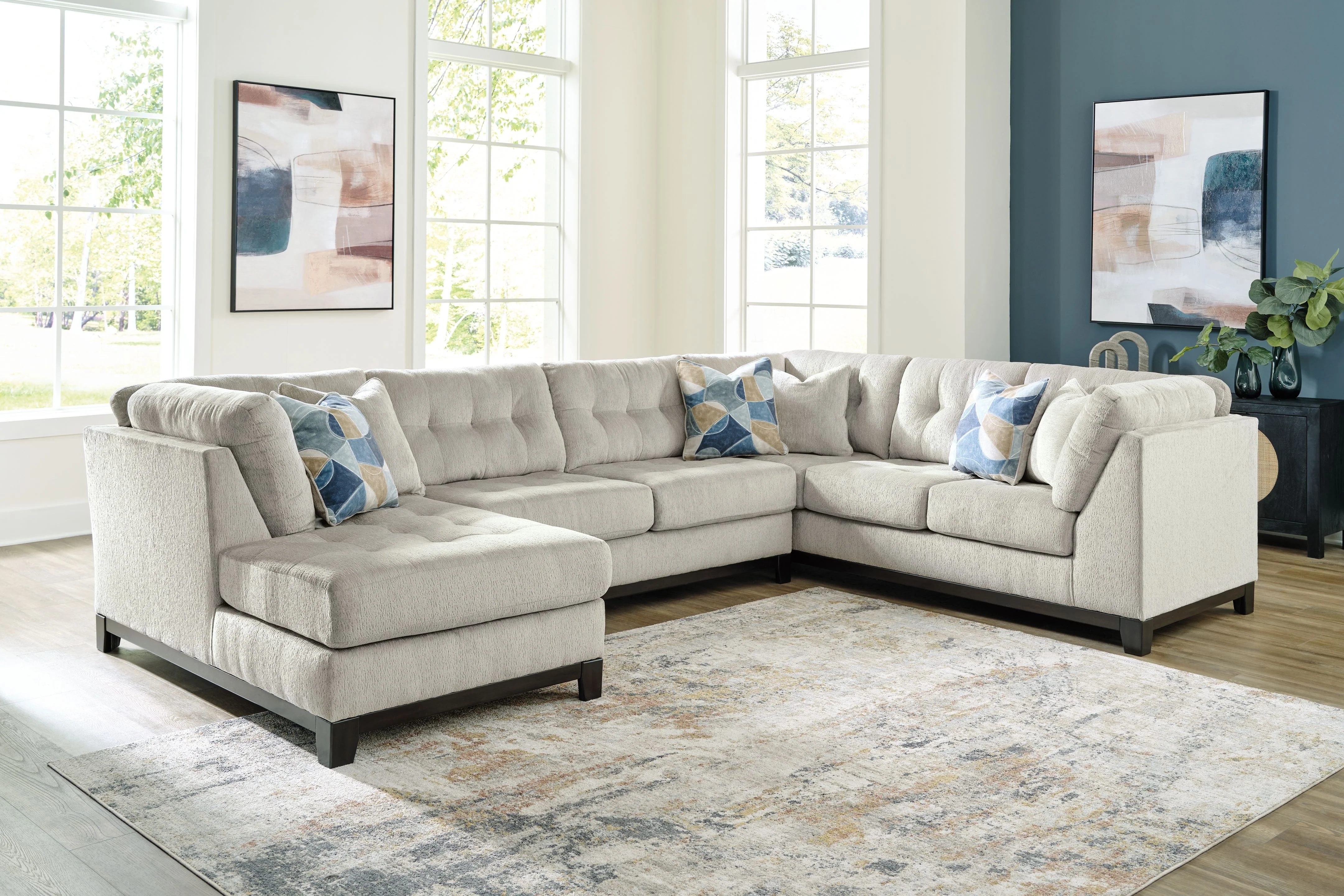 Maxon Place - Sectional - Image 7