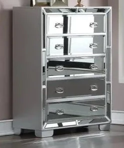 Mirrored Chest - Image 3