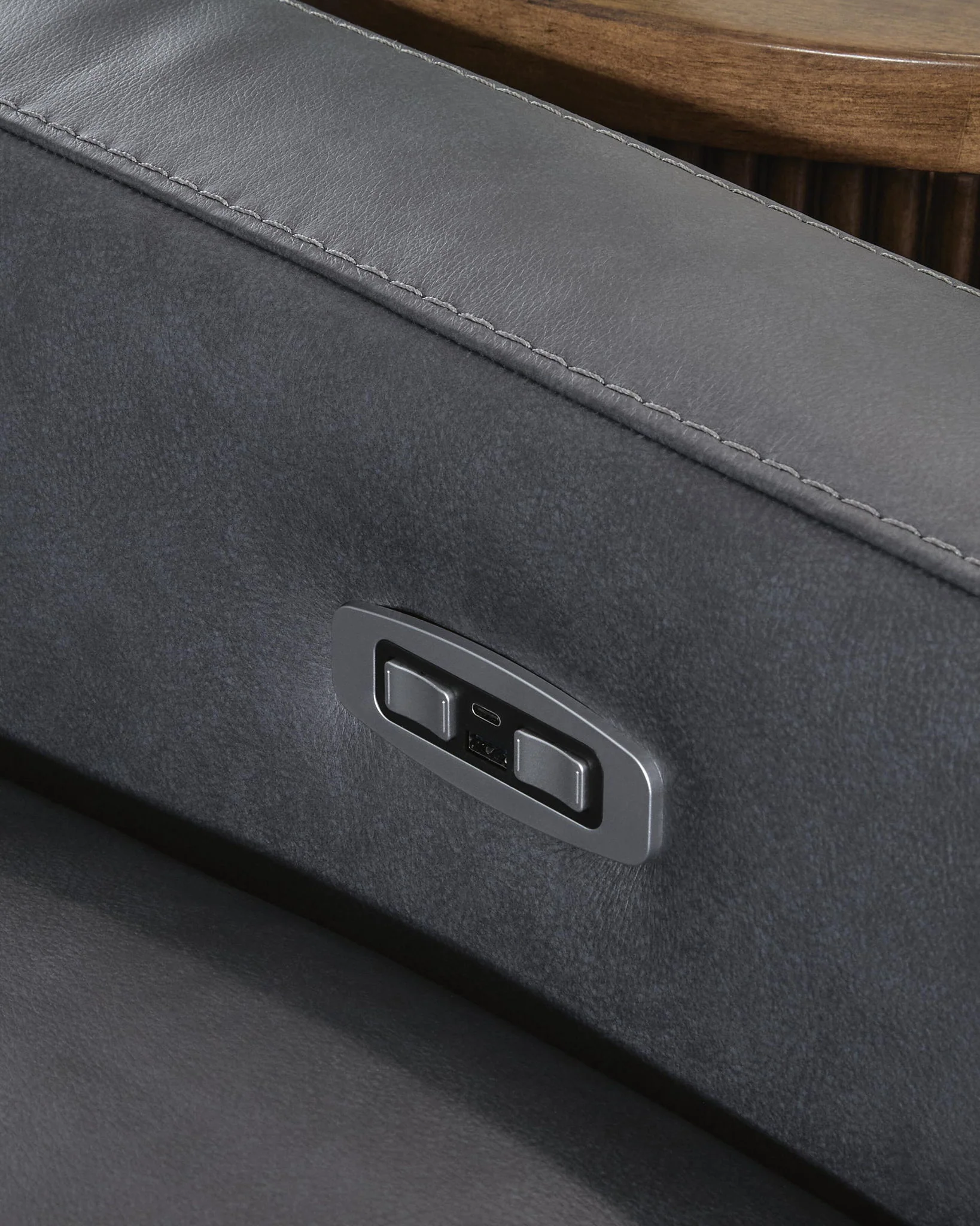 ModZ - Power Reclining Sectional - Image 10