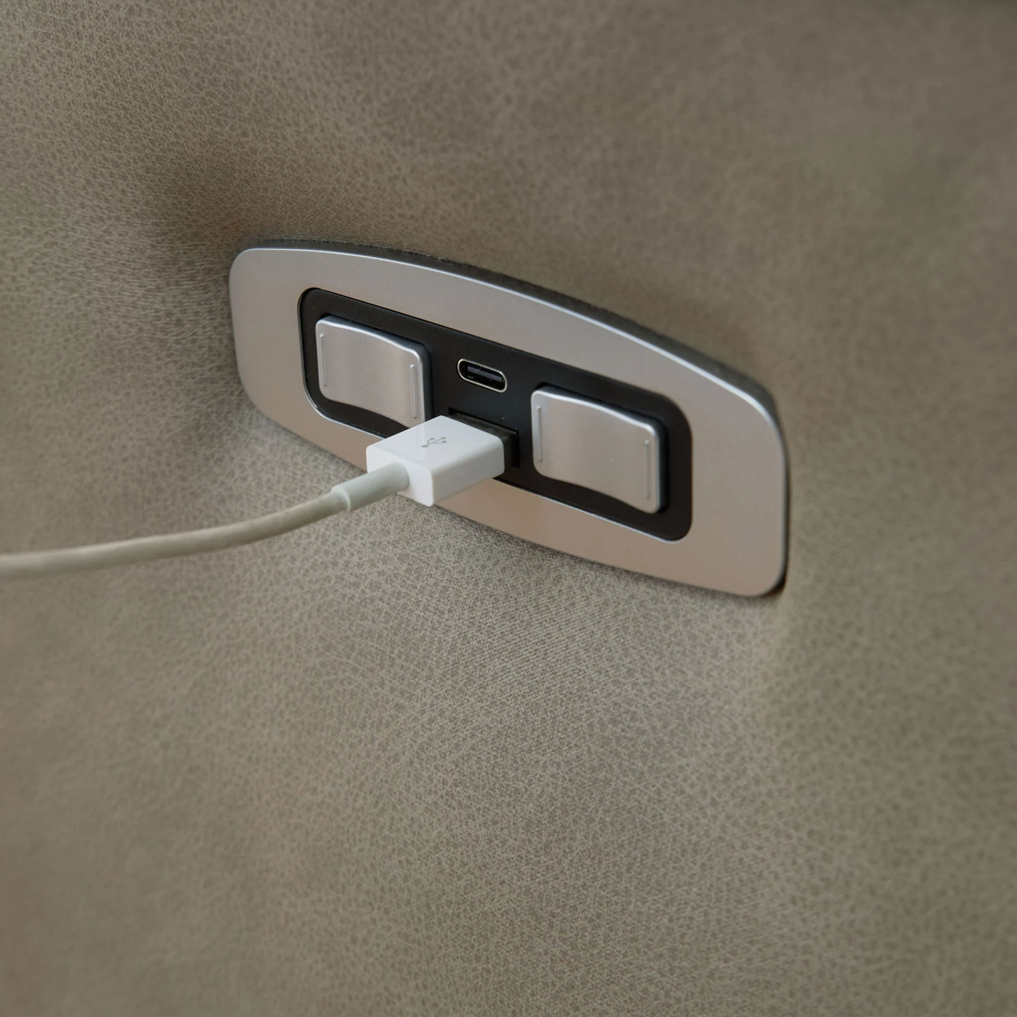 Narwhal Place - Reclining Sectional - Image 15