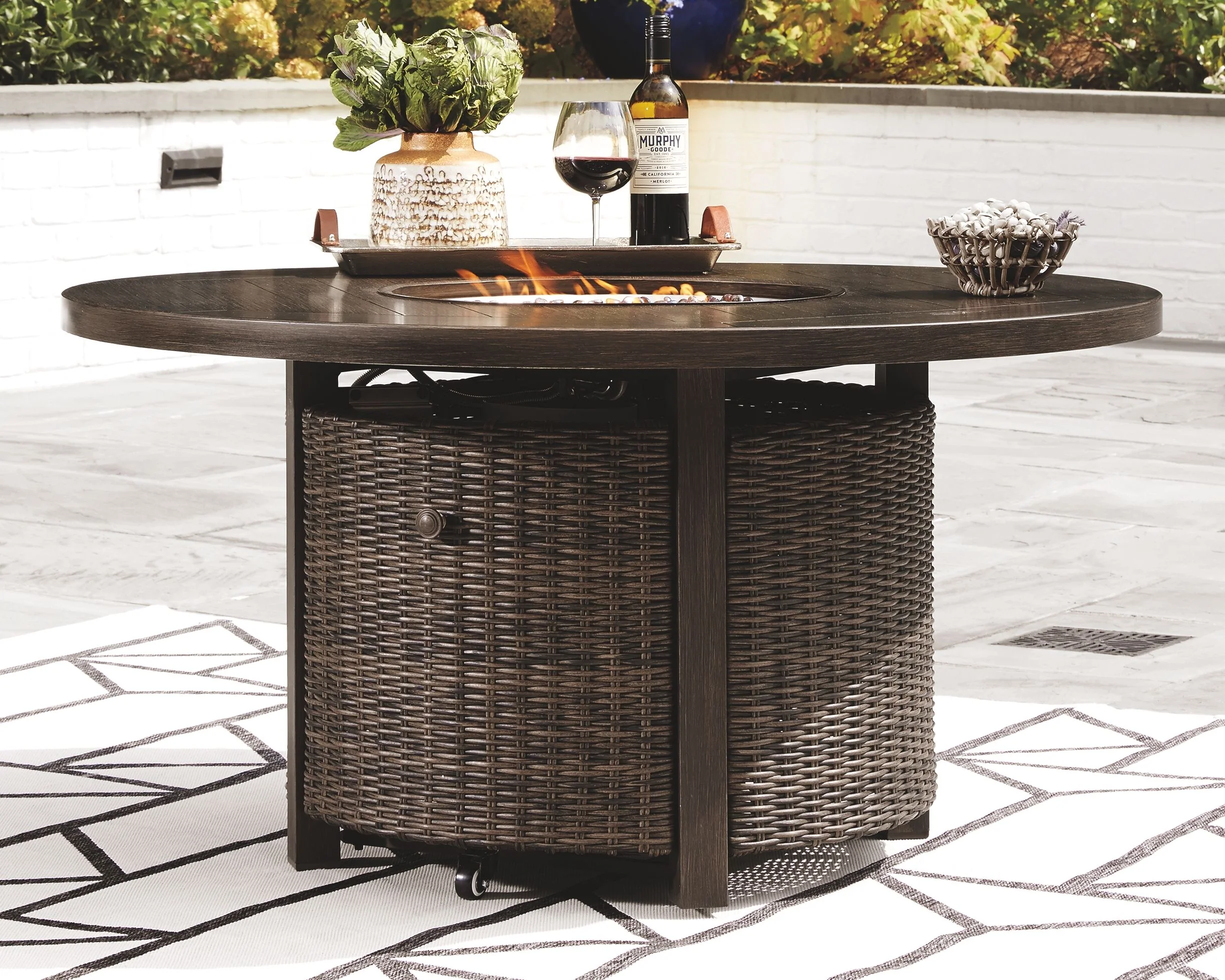 Paradise Trail - 5 Pc. - Conversation Set with 4 Swivel Lounge Chairs - Medium Brown - Image 4
