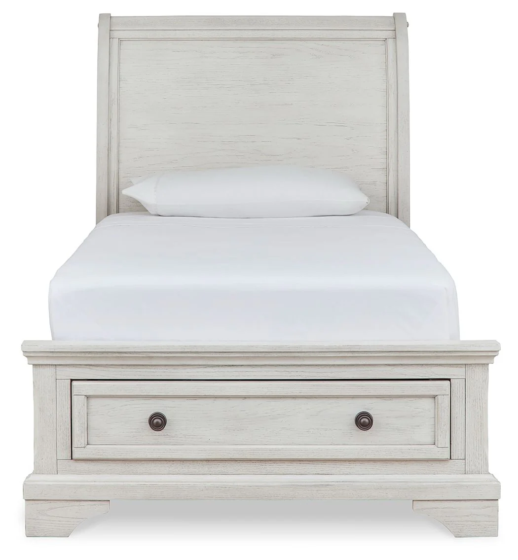 Robbinsdale - Sleigh Bed - Image 7