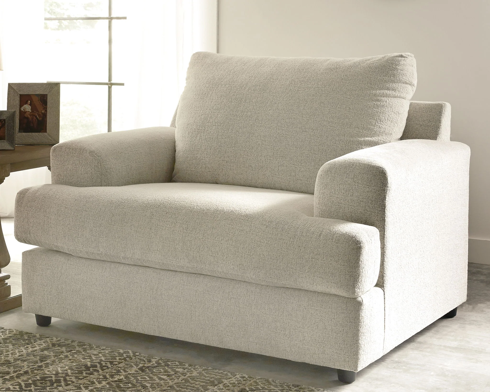 Soletren - Arm Chair - Image 4