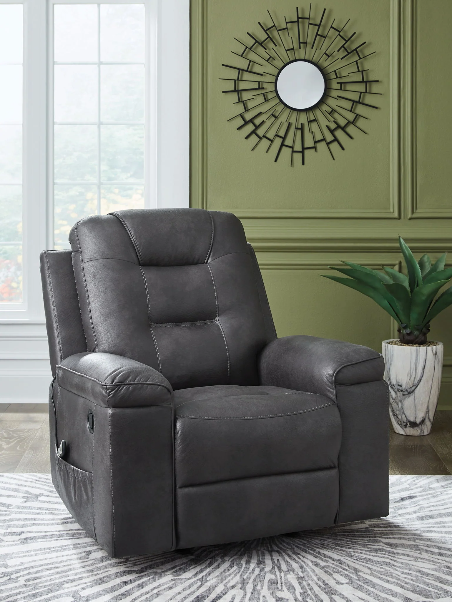 Stockworth - Rocker Recliner - Image 5
