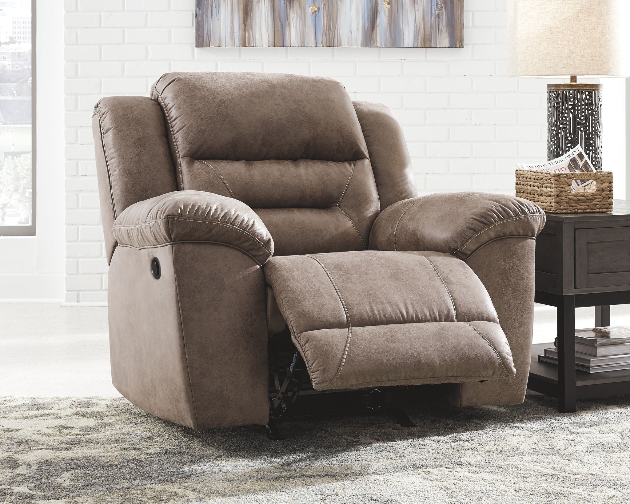 Stoneland - Reclining Living Room Set - Image 7