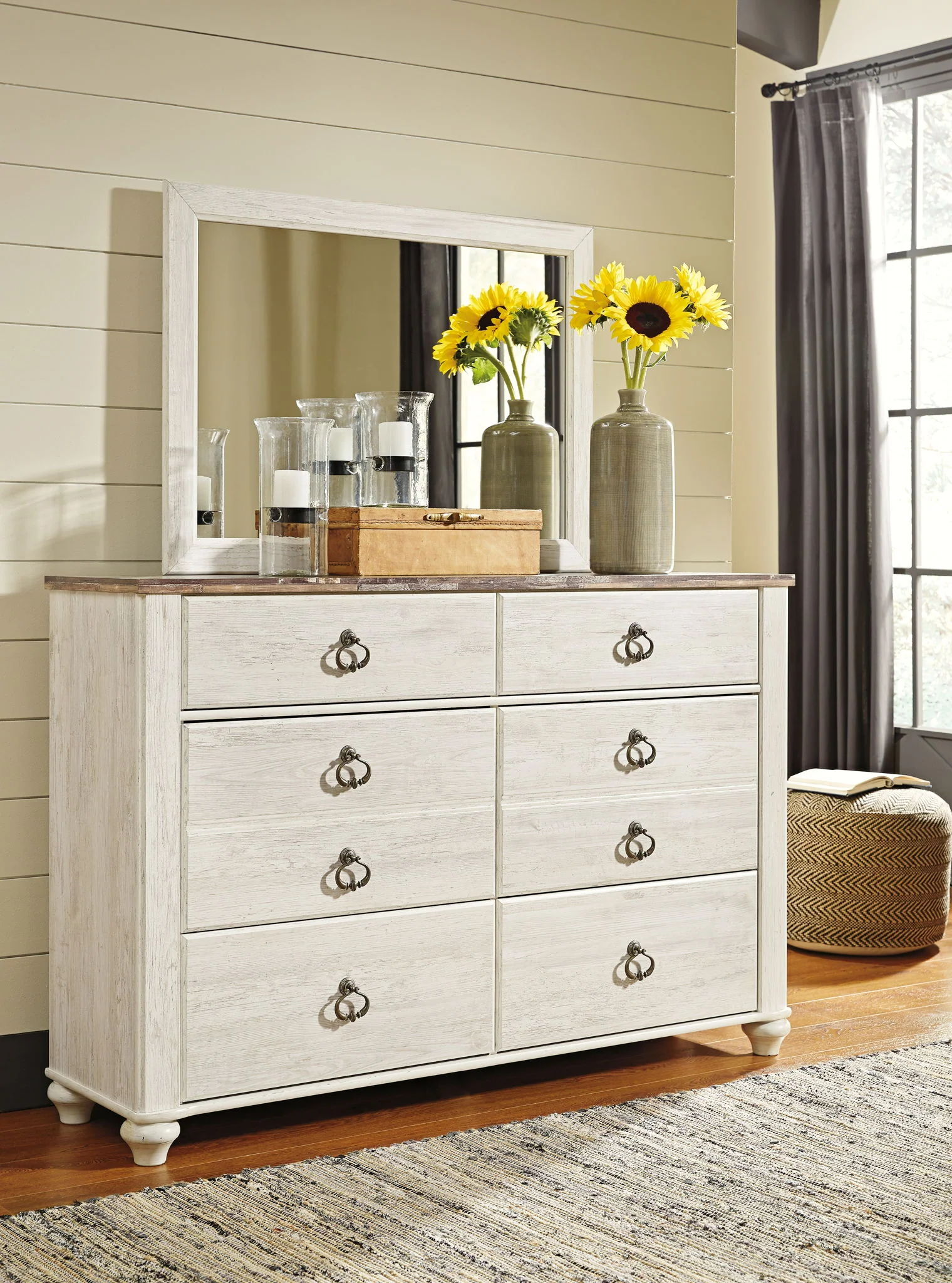 Willowton - Dresser - Image 7